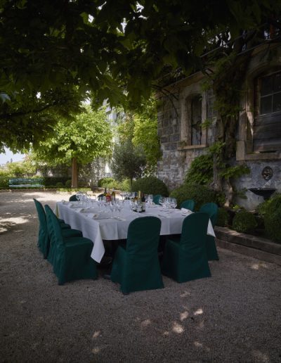 Réceptions, cocktails et mariages à l'extérieur du Clos de la République au Domaine de Patrick Fonjallaz